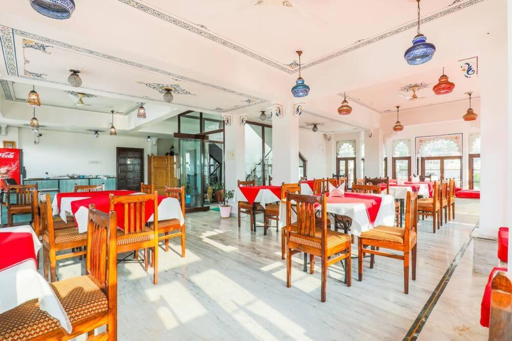 Hotel Pichola Haveli Udaipur Bagian luar foto