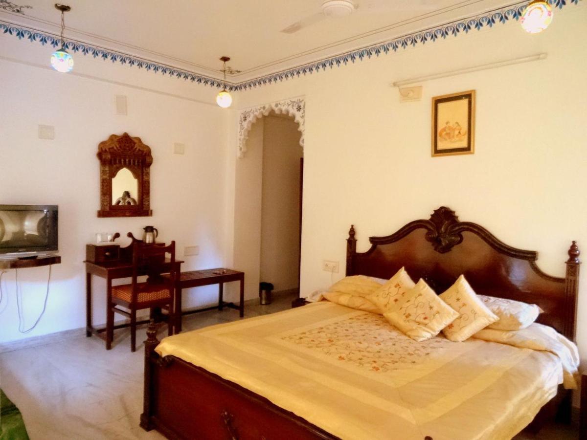Hotel Pichola Haveli Udaipur Bagian luar foto